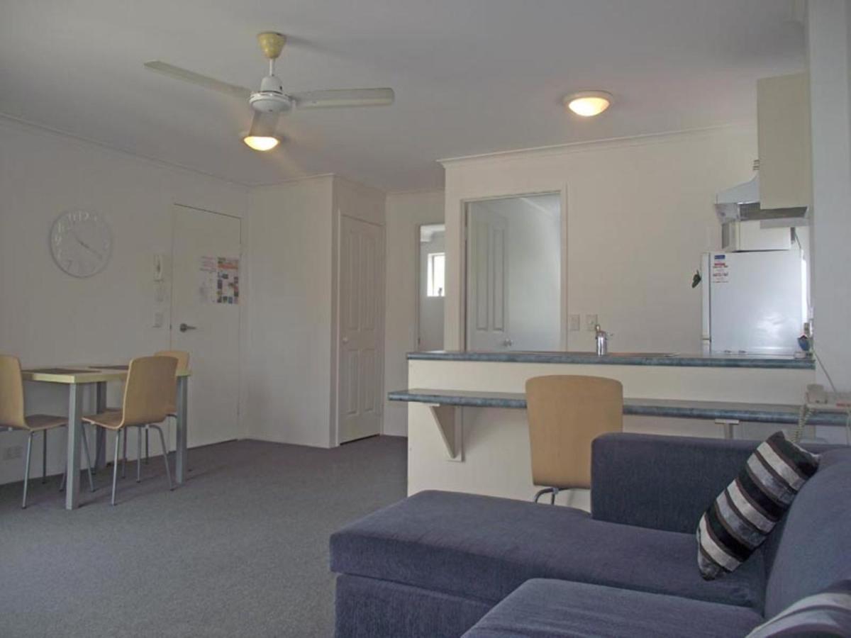 River Sands Apartments Maroochydore Szoba fotó